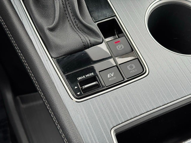 2025 Toyota Sienna LE 8 Passenger