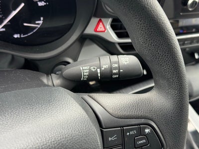 2025 Toyota Sienna LE 8 Passenger