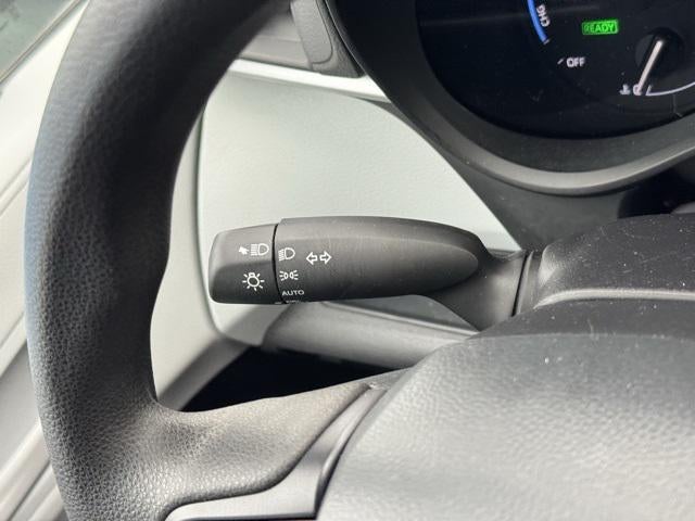 2025 Toyota Sienna LE 8 Passenger