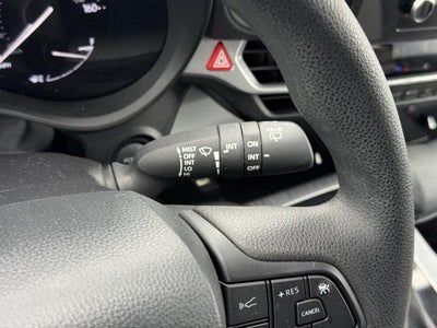 2025 Toyota Sienna LE 8 Passenger