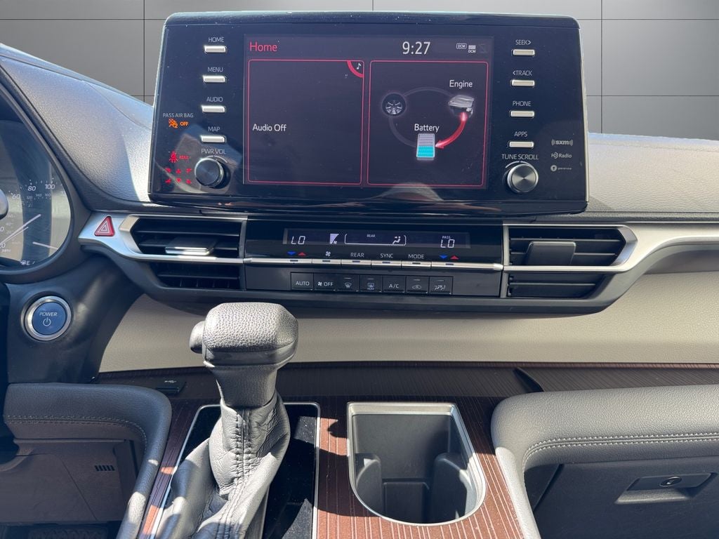 2021 Toyota Sienna LE 8 Passenger