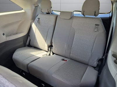 2021 Toyota Sienna LE 8 Passenger