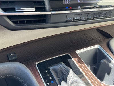 2021 Toyota Sienna LE 8 Passenger