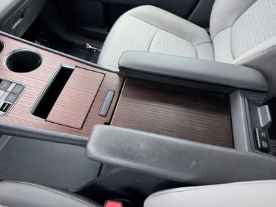 2023 Toyota Sienna LE 8 Passenger