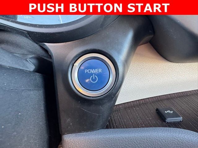 2022 Toyota Sienna LE 8 Passenger