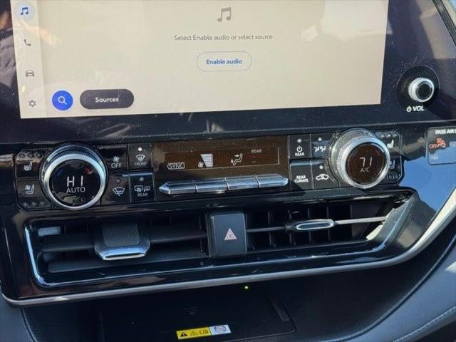 2023 Toyota Highlander Hybrid Limited AWD