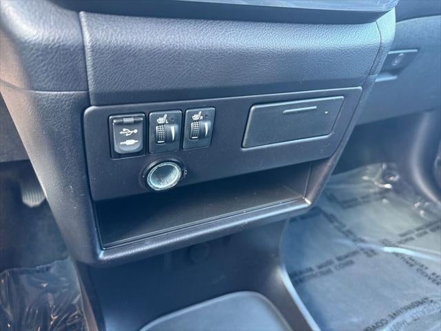 2015 Toyota Sienna SE 8 Passenger