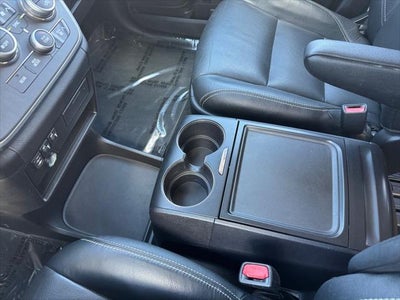 2015 Toyota Sienna SE 8 Passenger