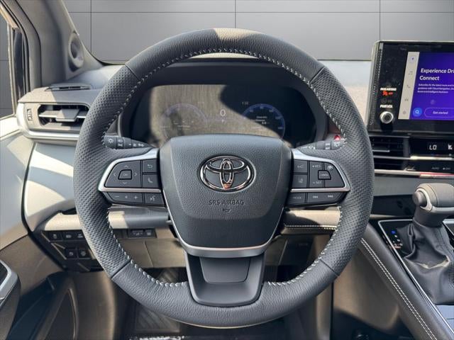 2026 Toyota Sienna XSE 7 Passenger