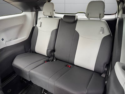 2021 Toyota Sienna XSE 7 Passenger