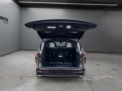2021 Toyota Sienna XSE 7 Passenger