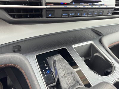 2021 Toyota Sienna XSE 7 Passenger
