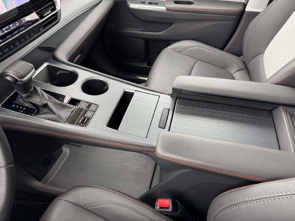 2021 Toyota Sienna XSE 7 Passenger