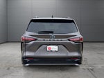 2021 Toyota Sienna XSE 7 Passenger