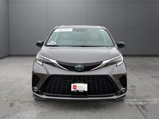 2021 Toyota Sienna XSE 7 Passenger