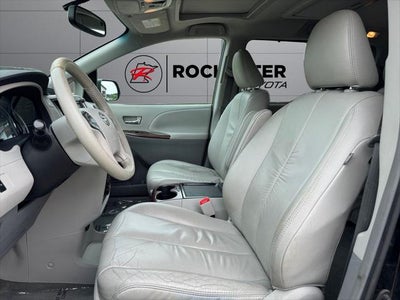 2011 Toyota Sienna XLE FWD