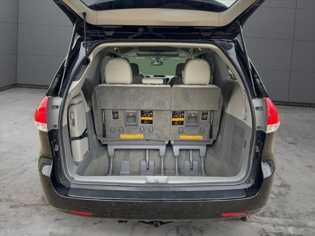 2011 Toyota Sienna XLE FWD