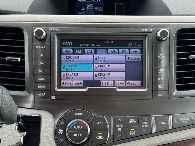 2011 Toyota Sienna XLE FWD