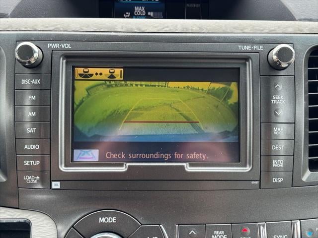 2011 Toyota Sienna XLE FWD