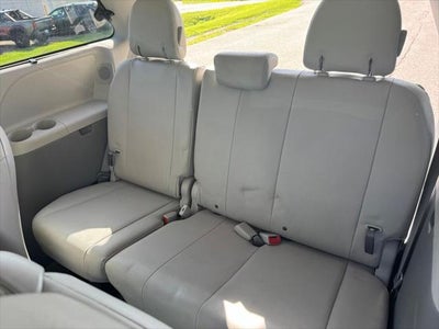 2011 Toyota Sienna XLE FWD