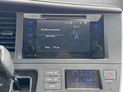 2015 Toyota Sienna XLE 8 Passenger