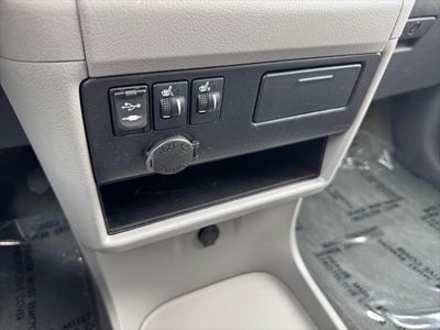 2015 Toyota Sienna XLE 8 Passenger