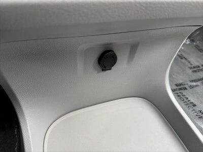 2015 Toyota Sienna XLE 8 Passenger