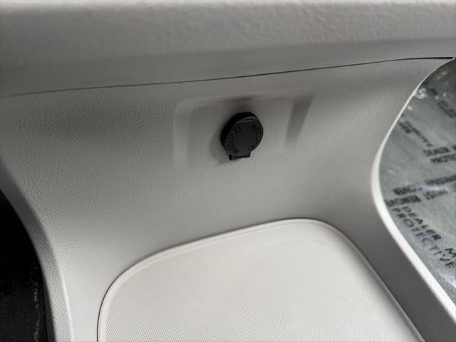 2015 Toyota Sienna XLE 8 Passenger