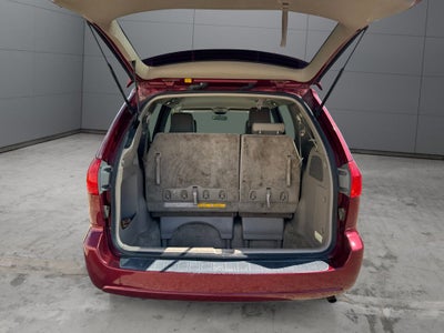 2010 Toyota Sienna XLE FWD