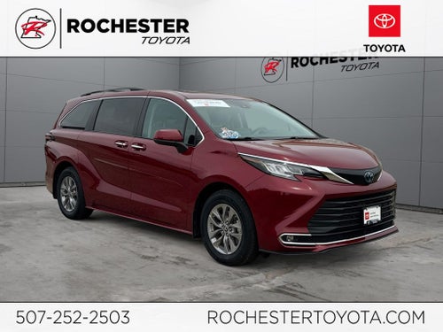 2023 Toyota Sienna XLE 7 Passenger