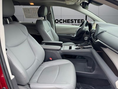 2023 Toyota Sienna XLE 7 Passenger