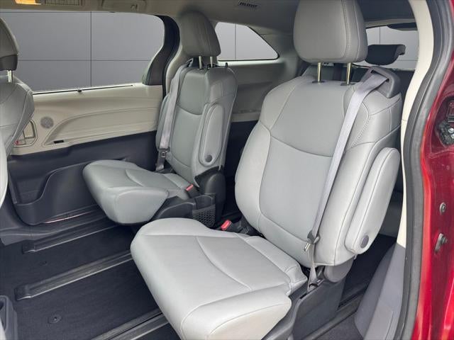 2023 Toyota Sienna XLE 7 Passenger