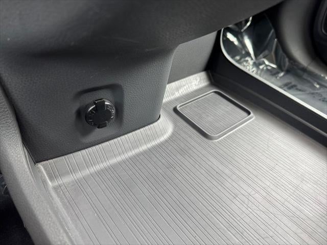 2023 Toyota Sienna XLE 7 Passenger