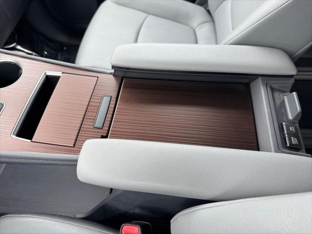 2023 Toyota Sienna XLE 7 Passenger