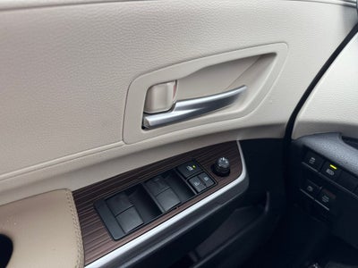 2022 Toyota Sienna XLE 8 Passenger