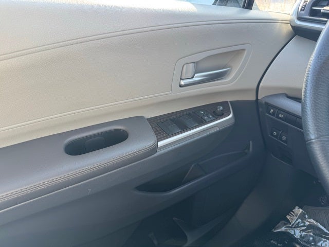 2024 Toyota Sienna XLE 8 Passenger