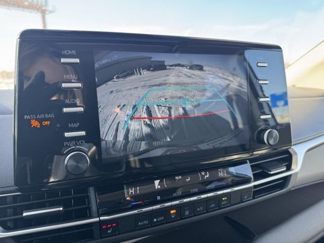 2024 Toyota Sienna XLE 8 Passenger