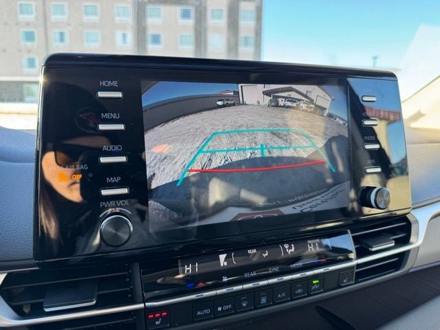 2024 Toyota Sienna XLE 8 Passenger