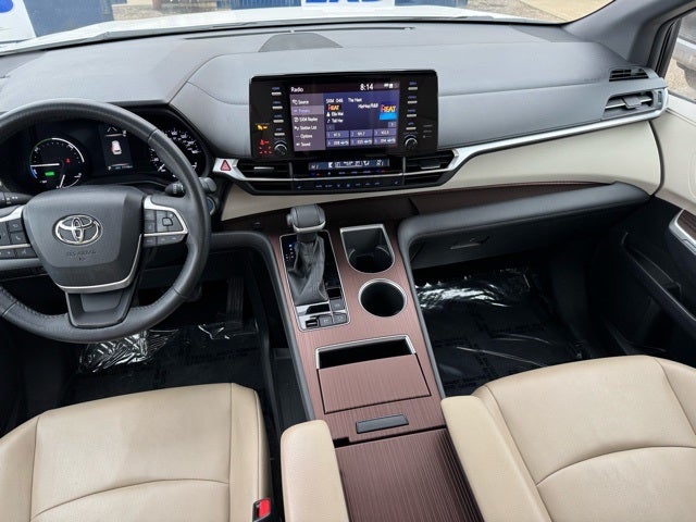 2021 Toyota Sienna XLE 7 Passenger