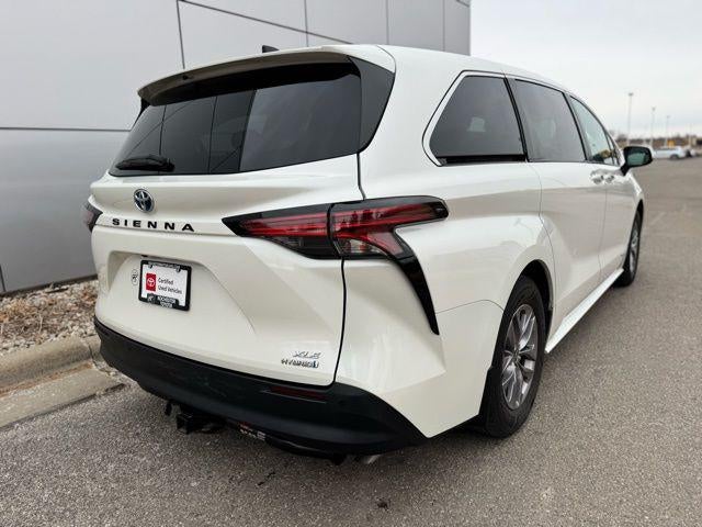 2021 Toyota Sienna XLE 7 Passenger