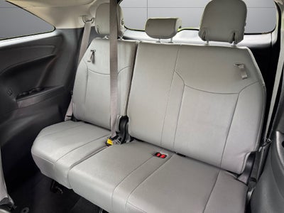 2025 Toyota Sienna XLE 8 Passenger