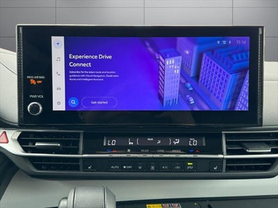 2025 Toyota Sienna XLE 8 Passenger