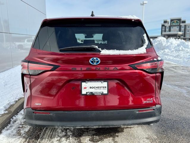 2021 Toyota Sienna XLE 7 Passenger