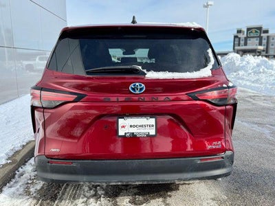 2021 Toyota Sienna XLE 7 Passenger