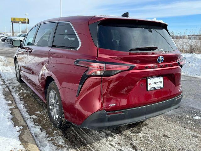 2021 Toyota Sienna XLE 7 Passenger