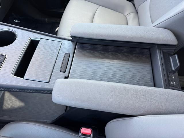 2025 Toyota Sienna XLE 7 Passenger
