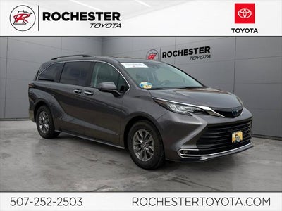 2023 Toyota Sienna XLE 7 Passenger