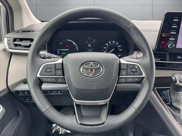 2023 Toyota Sienna XLE 7 Passenger
