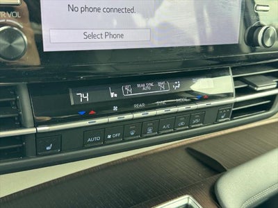 2023 Toyota Sienna XLE 7 Passenger