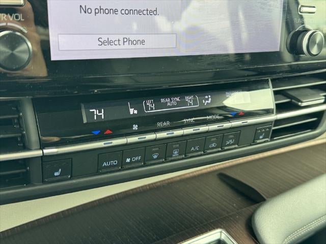 2023 Toyota Sienna XLE 7 Passenger